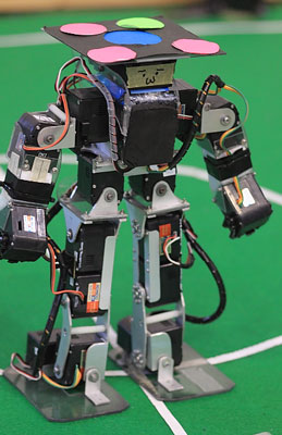 大学研究室の作ったロボット